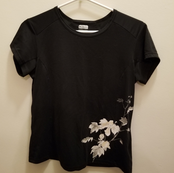 2/$20 Columbia shirt - Picture 1 of 3